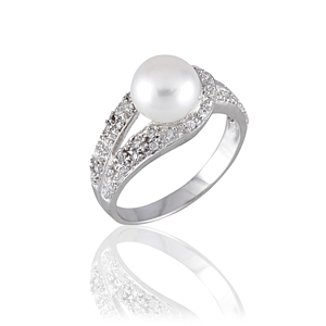 Single White Pearl Ring with Cubic Zirconias